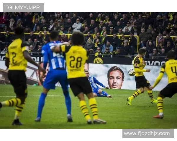 德甲收官战：冠军之争激烈纷呈，谁能笑到最后？