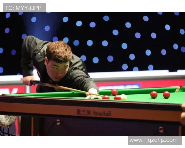 武汉篮球队在大师赛中的灵活性展现与战术调整分析